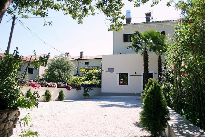 Aparthotel Gimi Mošćenička Draga Eksteriør billede